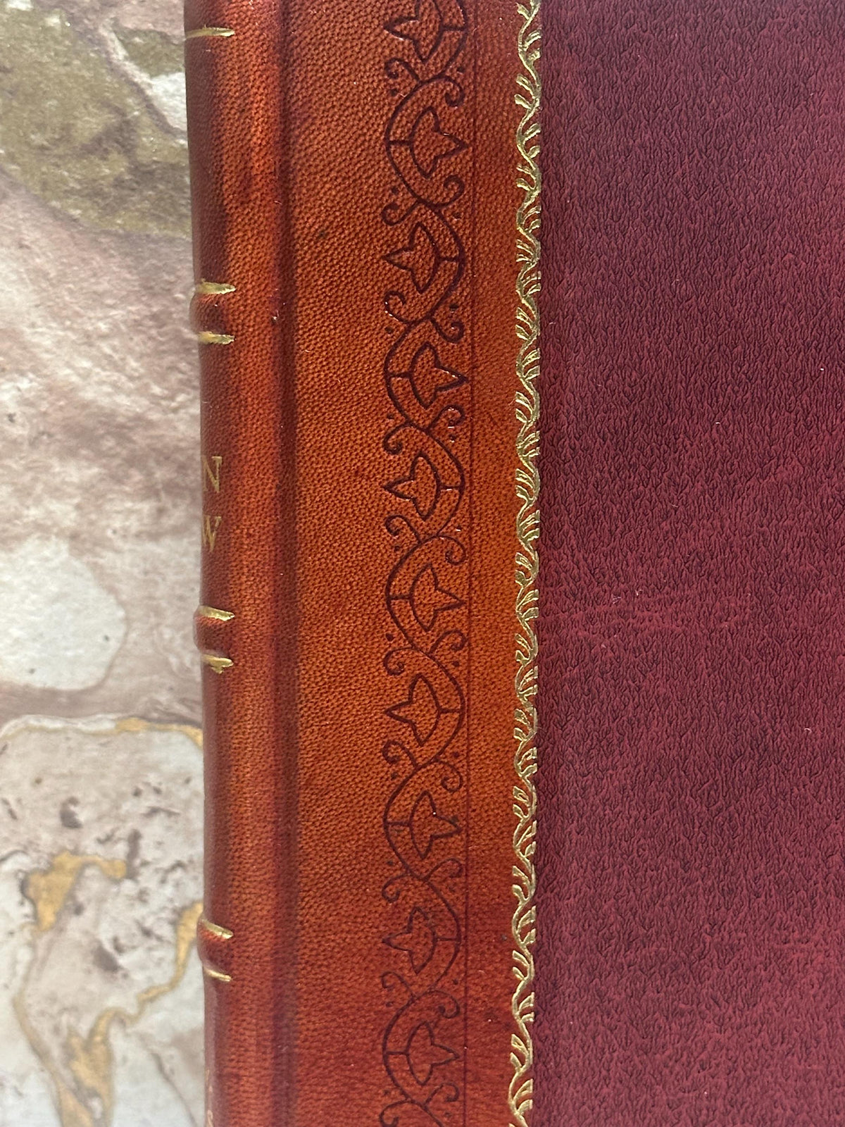The Meditations  Marcus Aurelius [Leather Bound]