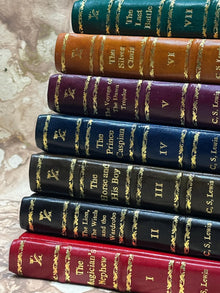 Chronicles of Narnia 7 Book C.S LEWIS Bookset Leather bound