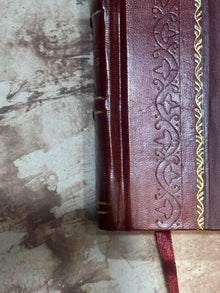 The King in Yellow 1895 Robert W. Chambers [Leather Bound]