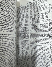 The Geneva Bible 1560 [Leather Bound]