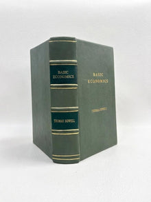 Basic Economics Leather Bound – Thomas Sowell Classic