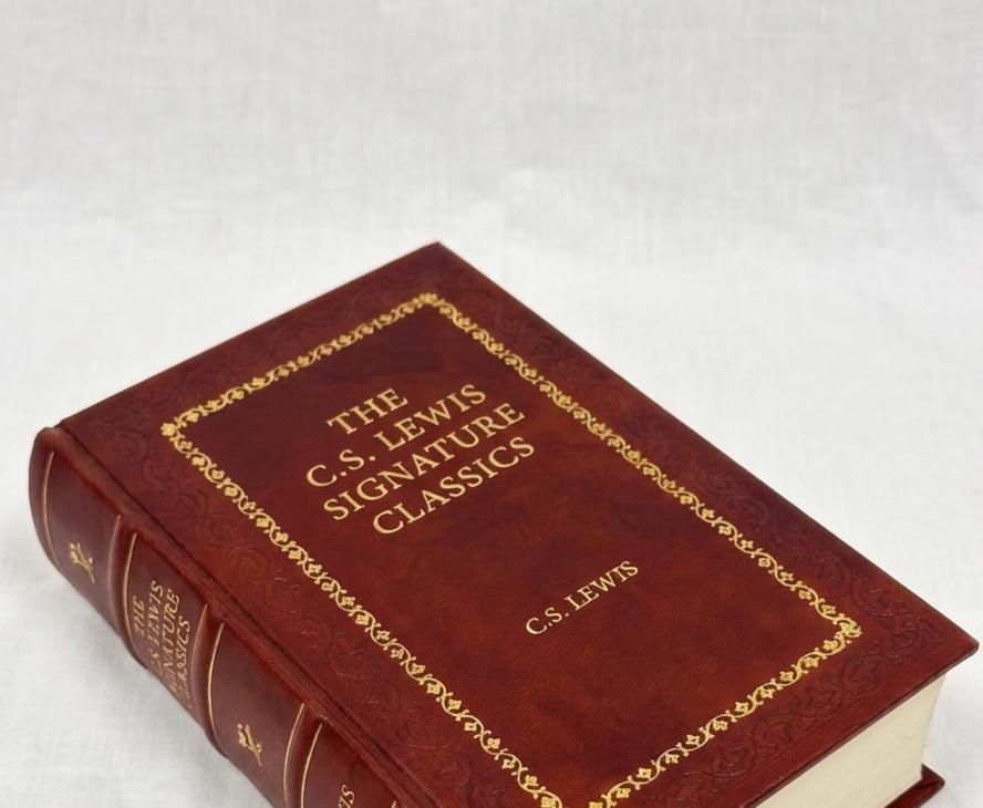 C.S. Lewis Signature Classics Leather Bound